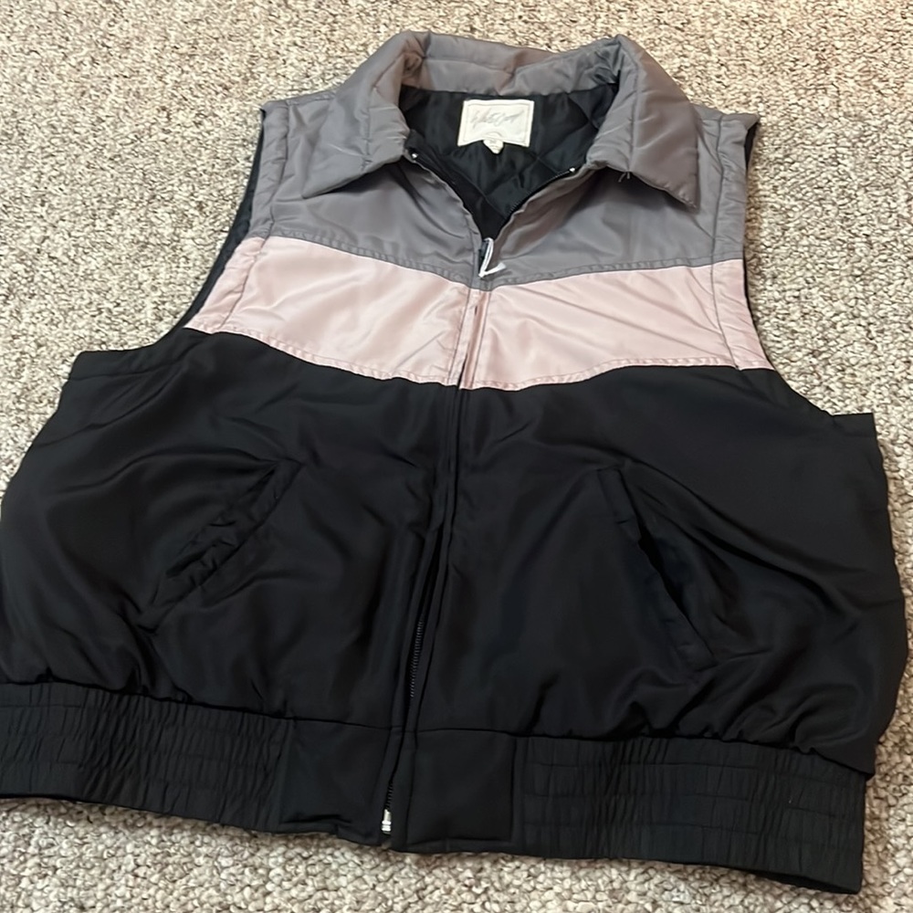 White Crow Insulated Vest - Picture 3 of 5